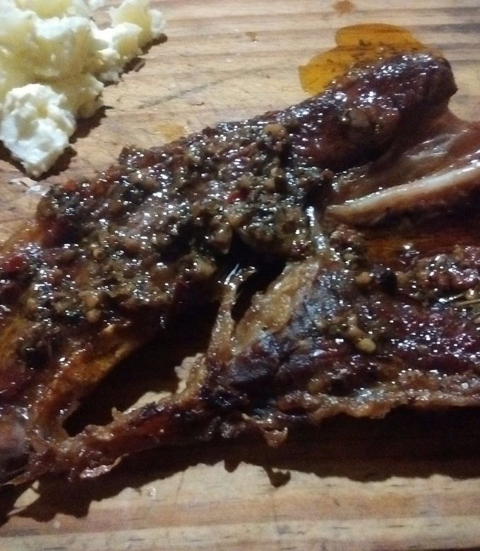 Una foto de Asado a la parrilla de corte americano al chimichurri