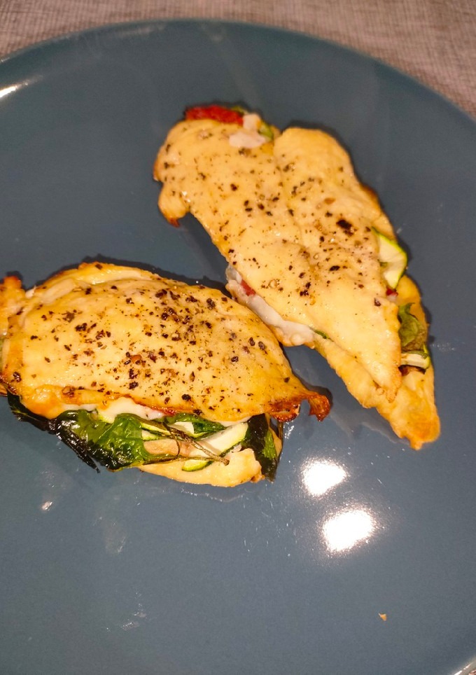 Una foto de Pechugas de pollo rellenas en airfryer