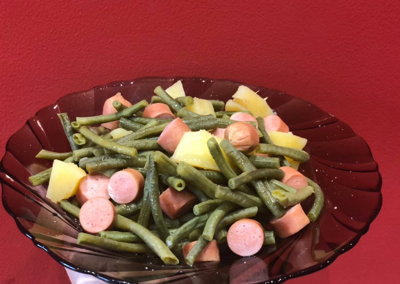 Ensalada de papa con salchicha