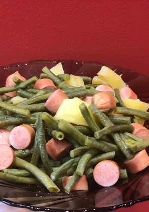 Una foto de Ensalada de papa con salchicha