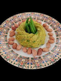 રાજકોટ ની લીલી ચટણી (Rajkot Lili Chutney Recipe In Gujarati) રેસીપી મુખ્ય ફોટો