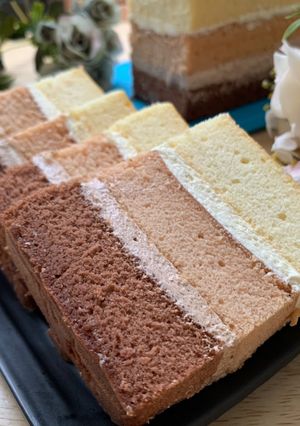 Foto resep Bolu Lapis Putih Telur