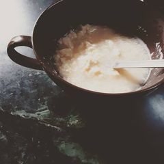 A picture of Fluffy Egg Soup.