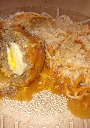 Una foto de Albóndigas rellenas con huevo