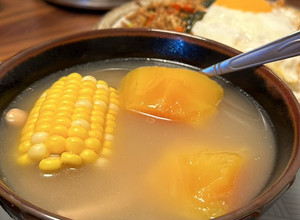 木瓜花生雞腳湯 的食譜成品照片