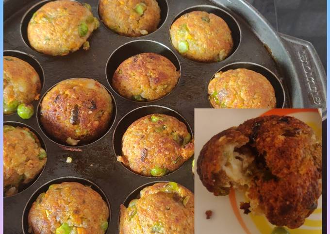 Mix-veg poha paddu