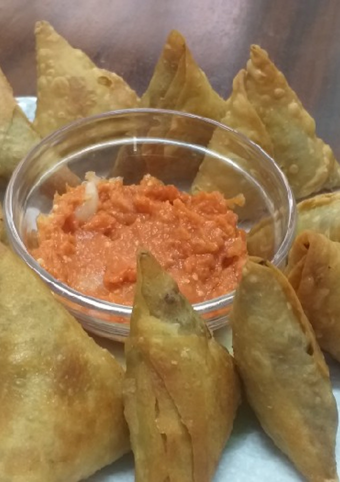A picture of Mutton Samosas#authors marathon.