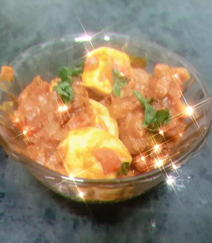 காடை முட்டை கிரேவி (Kaadai muttai gravy recipe in tamil) செய்முறை முக்கிய புகைப்படம்