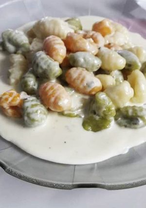 Una foto de Ñoquis Tres Colores a la Crema. Day