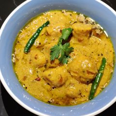 A picture of Colocasia Curd Curry or Dahi ki Arbi.