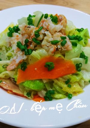 Hình của món Bắp cải xào tôm.