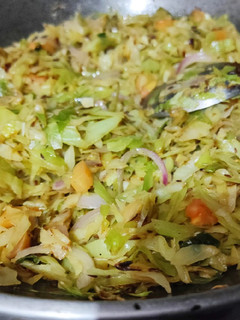 A picture of Salt Pepper Cabbage.