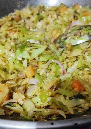 A picture of Salt Pepper Cabbage.