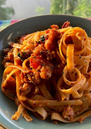 รูปของ เฟตตูชินี่น้ำพริกอ่องที่เหลือ🌶️🧄🍝