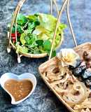 Bò luộc sả cuốn bánh tráng