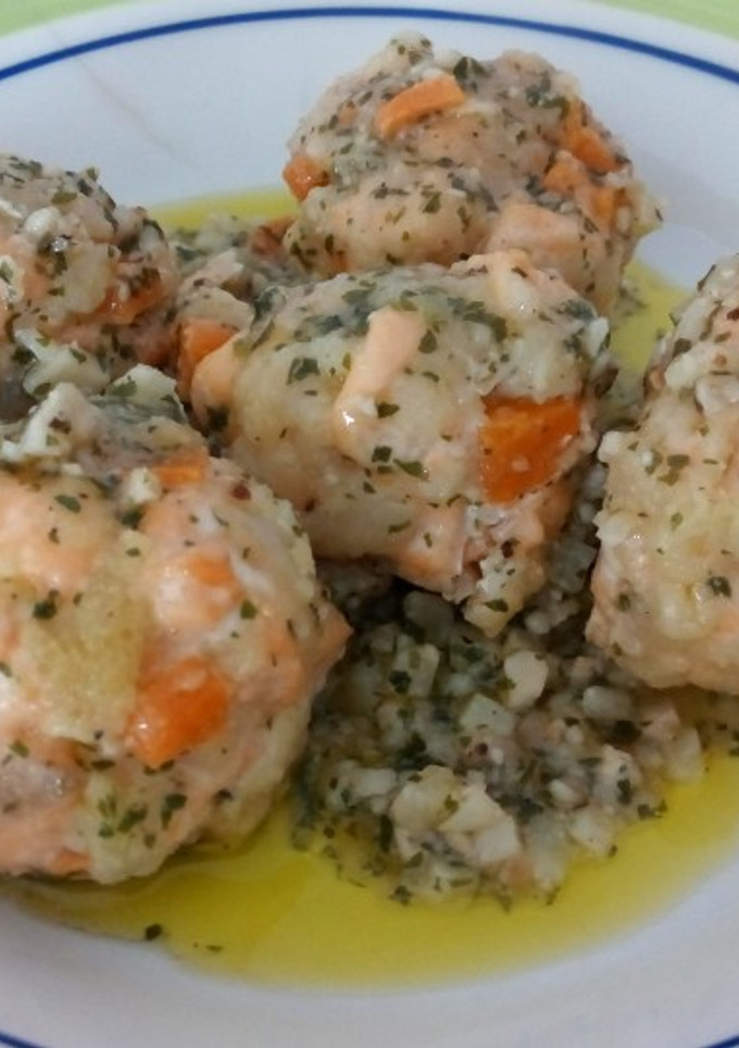 Una foto de Albóndigas de salmón