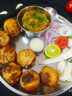 चोखा लिट्टी (Chokha litti recipe in hindi) रेसिपी मुख्य फोटो