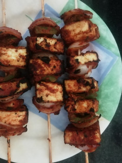 பனீர் டிக்கா(paneer tikka recipe in tamil) செய்முறை முக்கிய புகைப்படம்
