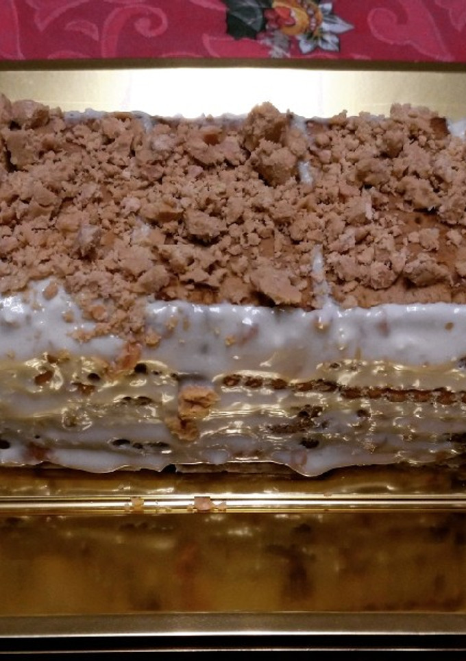 Una foto de Tarta de turrón y café
