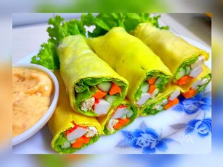 สลัดโรลไข่