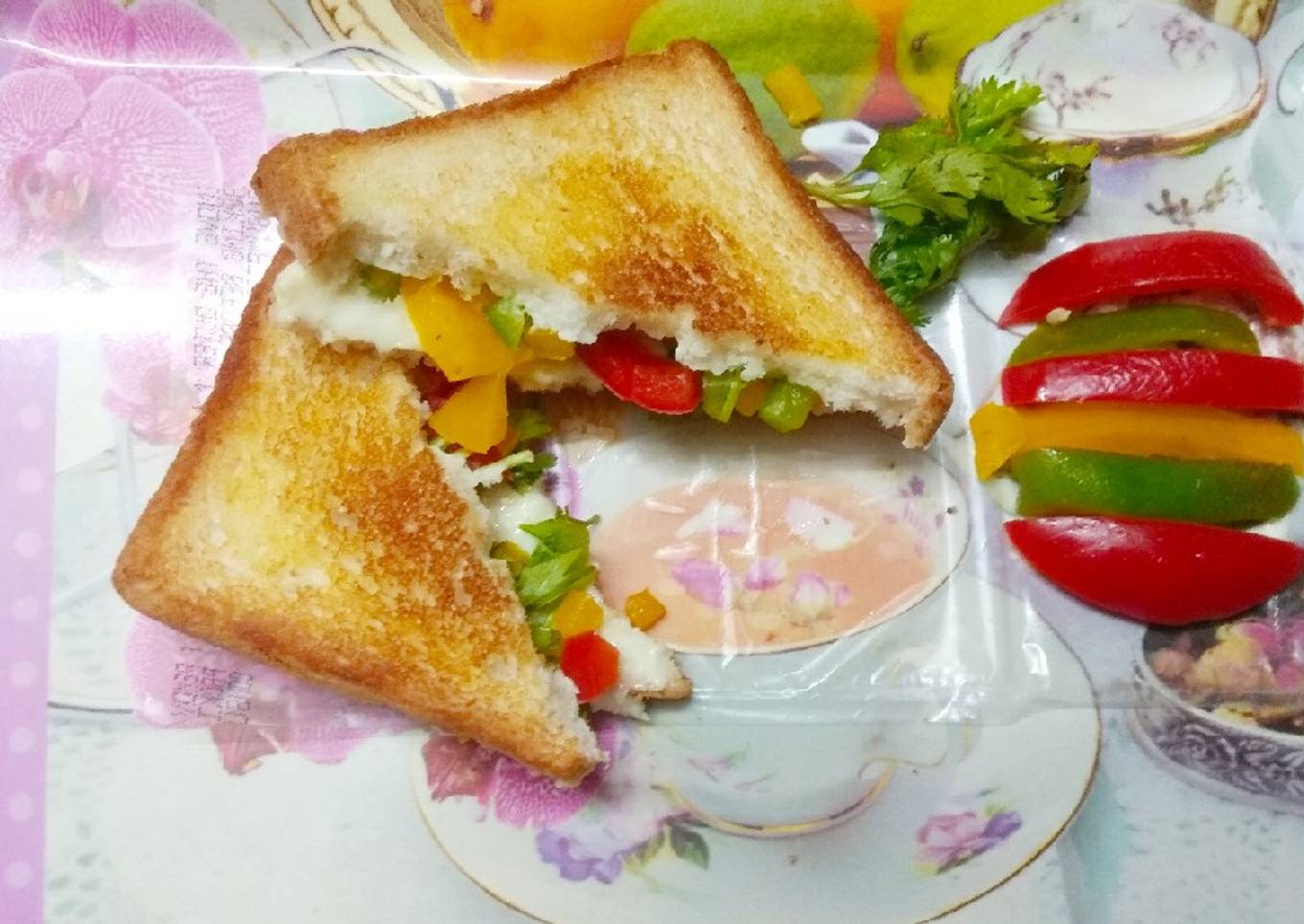 Catchy capsi sandwich