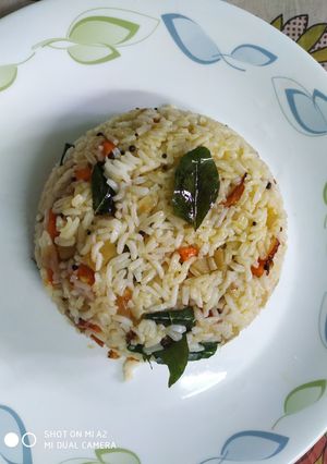 A picture of Leftover rice upma.