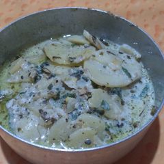 A picture of Malai Wale Aloo.