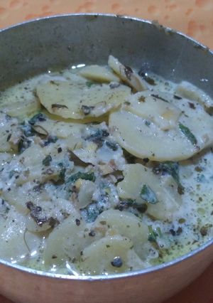 A picture of Malai Wale Aloo.