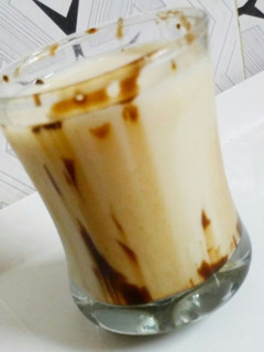 A picture of Chocolate Banana Shake.