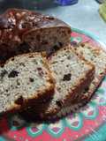 Rosca-budín de frutas y chips de chocolate