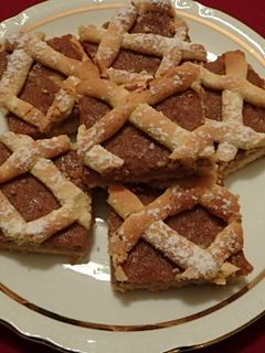 Rumos almás-diós rácsos recept fotója