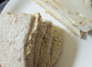 Una foto de Sándwiches varios