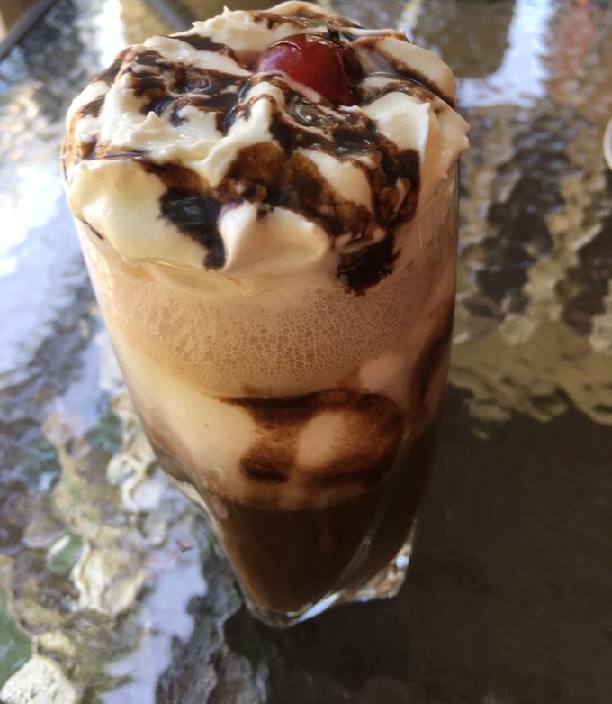 Brown Cow Ice Cream Float: Irresistible Classic Treat Recipe