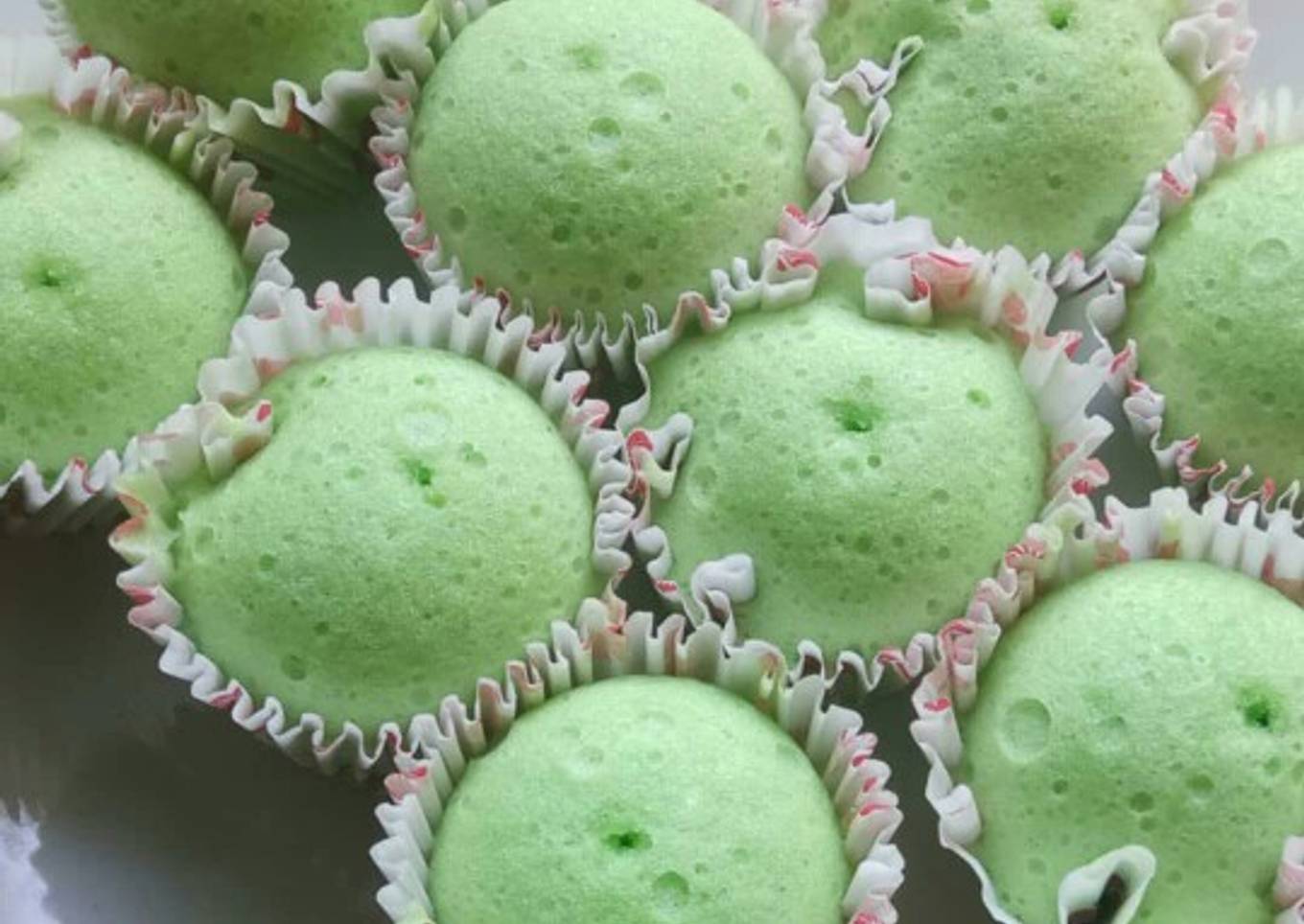 Bolu kukus pandan enak dan lembut