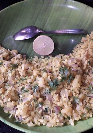 A picture of Onion and Potato Poha.