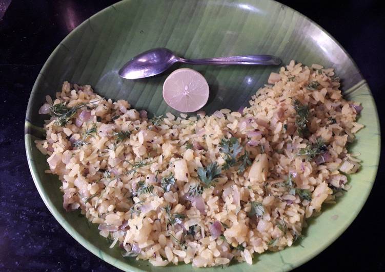 Steps to Prepare Award-winning Onion and Potato Poha