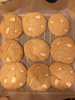 A picture of Classic Cookies (chocolate chip).