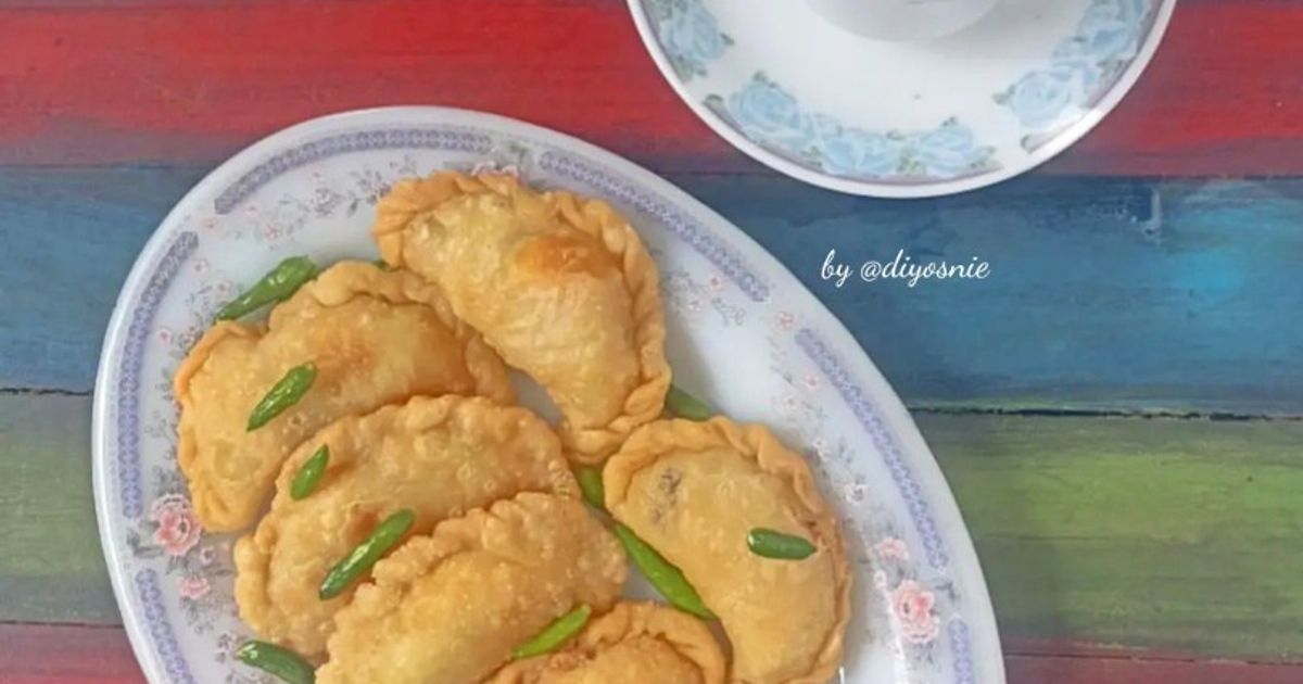 Pastel Isi Bihun #561