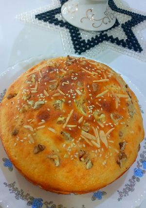 عکسی از دستور کیک آجیل با ماست