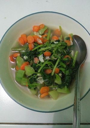 Foto resep Soup labu bayam wortel