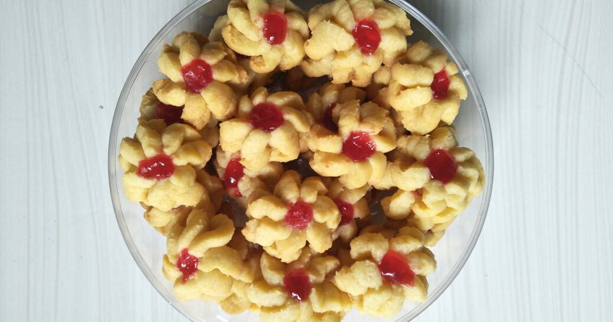 Resep Semprit Mawar oleh Fitriani N.A. - Cookpad