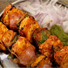 A picture of Tandoori Paneer Titans.