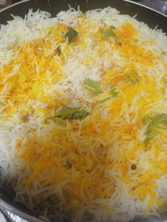A picture of Chicken Biryani.