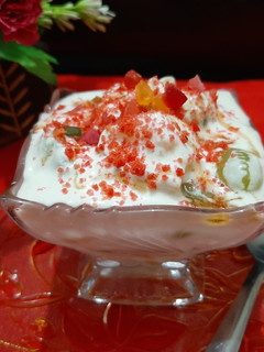 फ्रूट क्रीम (Fruit Cream recipe in hindi) रेसिपी मुख्य फोटो