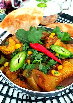 Une photo de Kadai au poulet (Kadai chicken)
