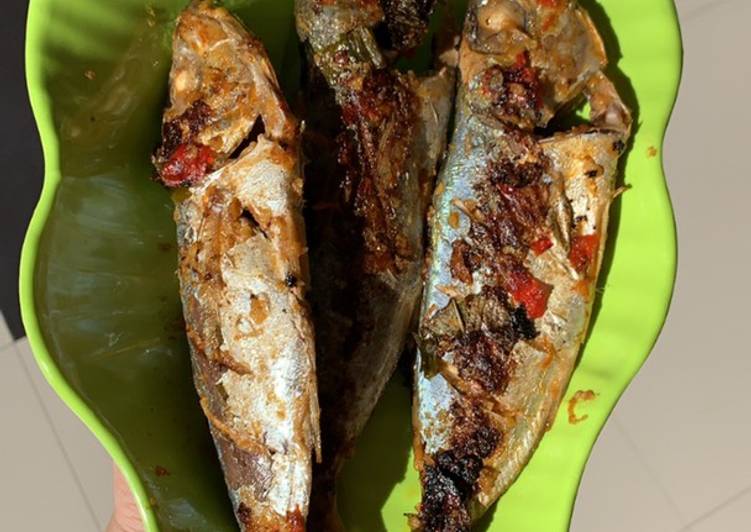 Ikan Kembung Bakar bumbu Padang