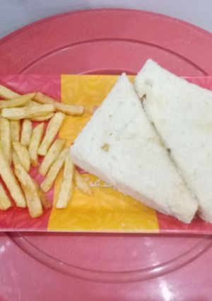 A picture of 🥪CHICKEN PARMESAN SANDWICH 🥪 WITH 🍟FRENCH FRIES 🍟.