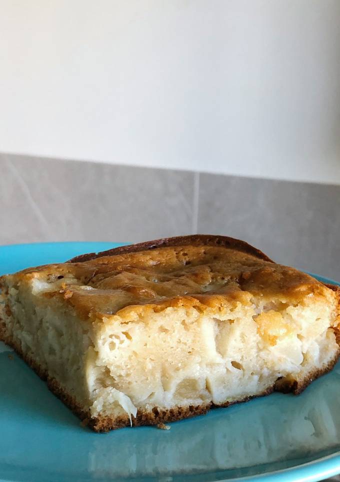 Шарлотка яблучна