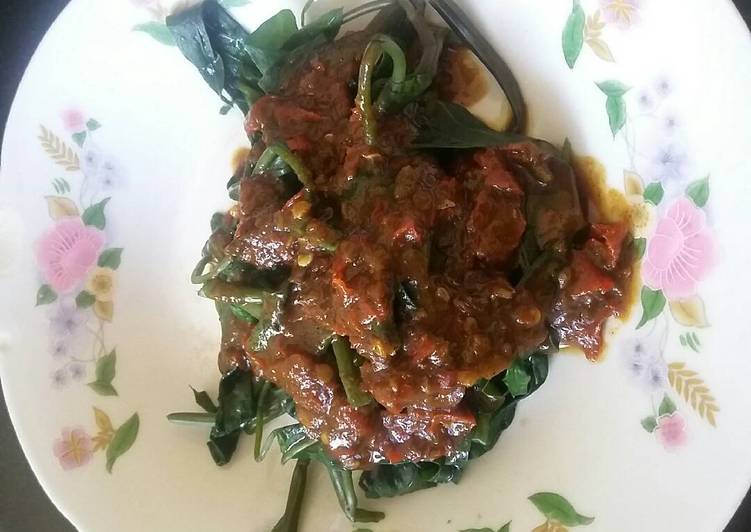 Kiat-kiat memasak Rujak Kangkung legit