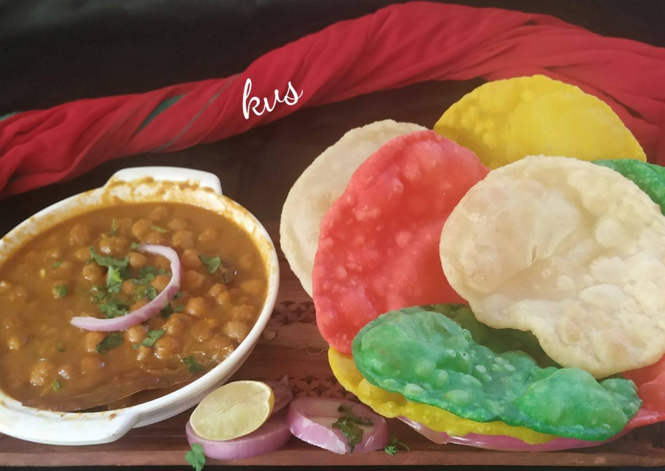 Poori Basket with chhole